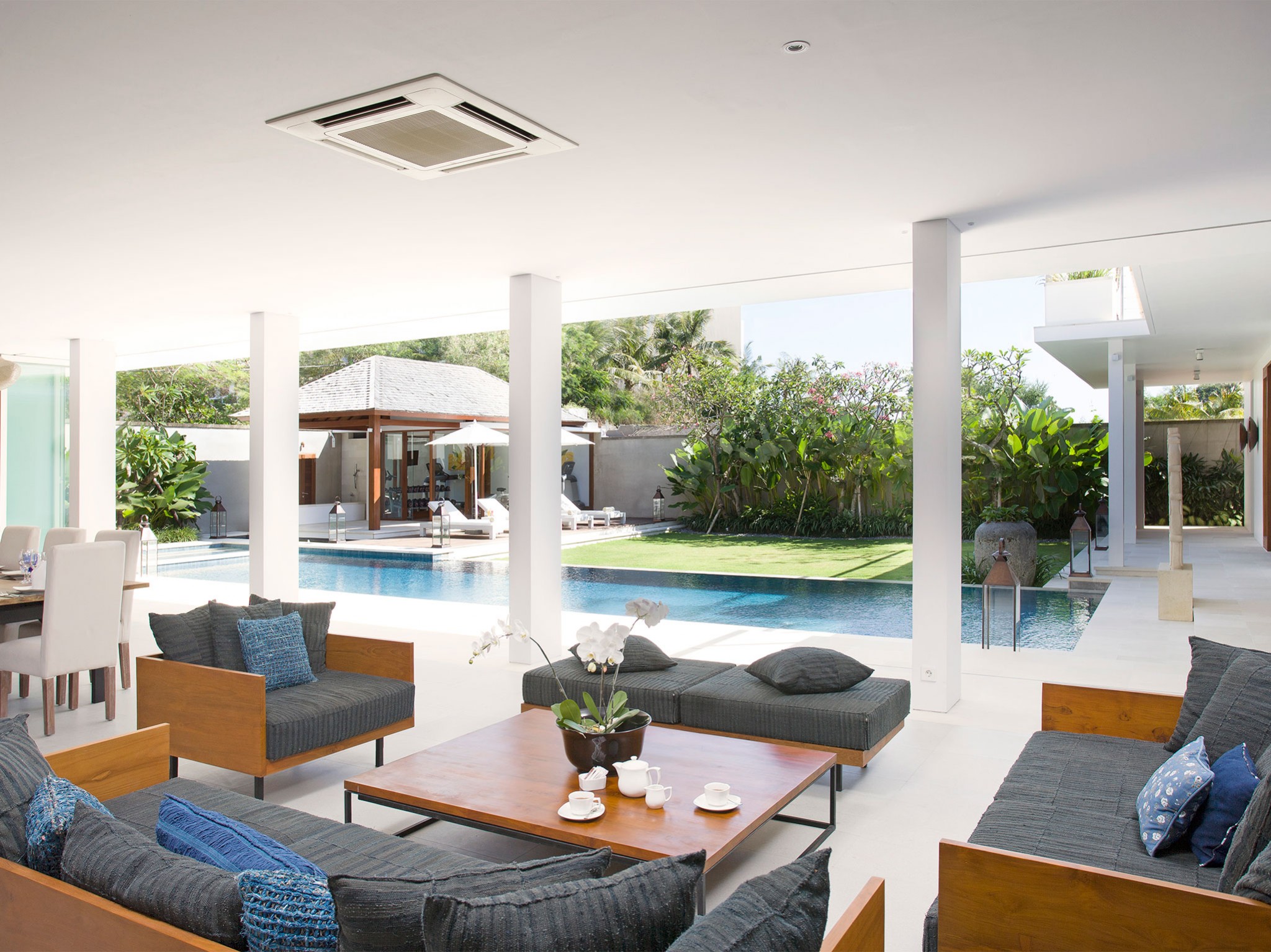 private Villa Cendrawasih - Living room