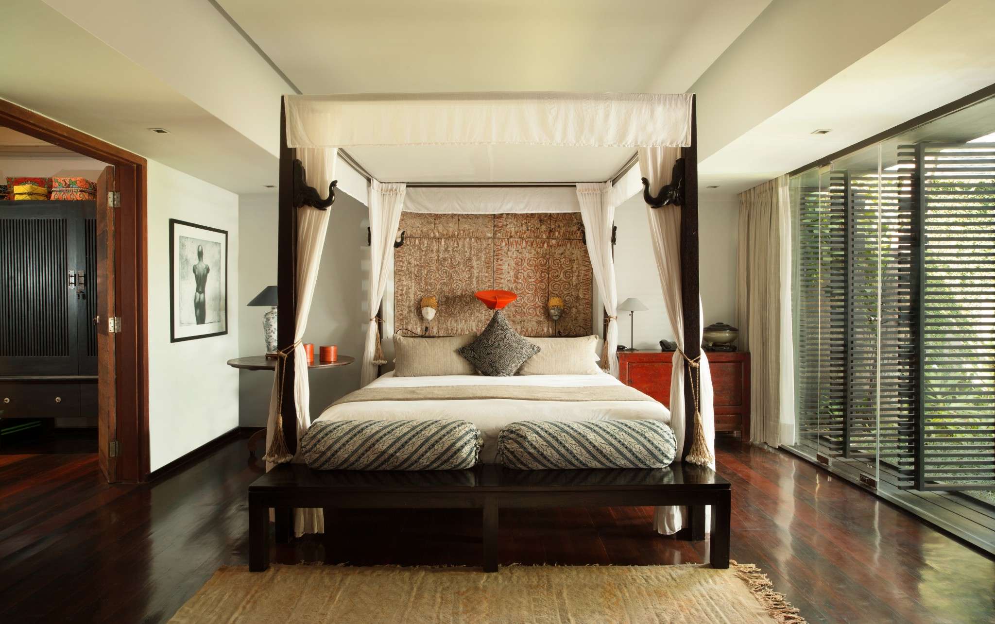 Villa Samuan master bedroom
