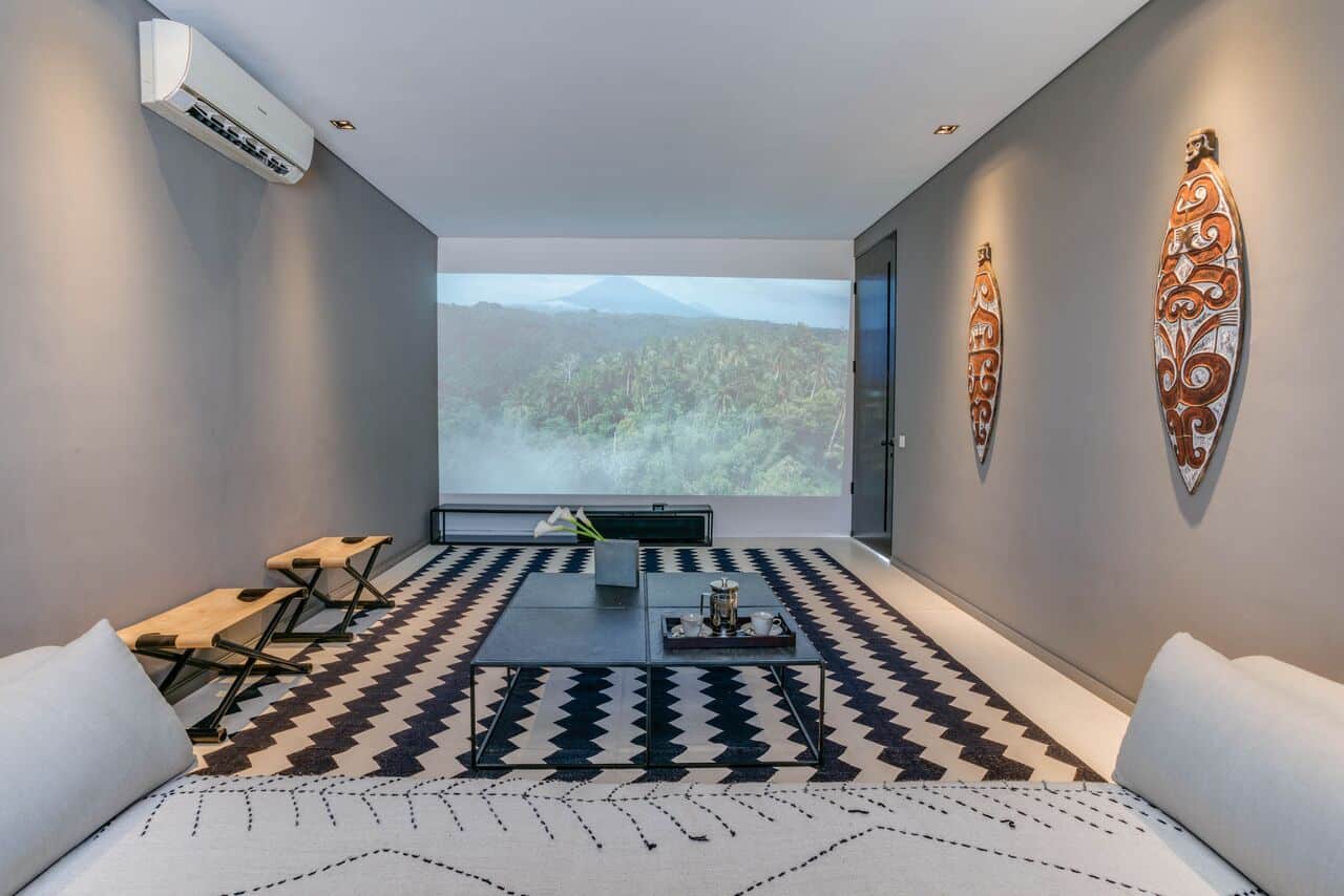 TV room - Villa La Dacha