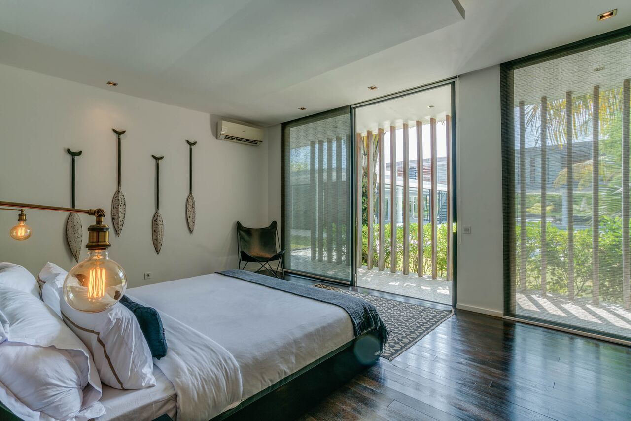 Guest bedroom 1 view - Villa La Dacha