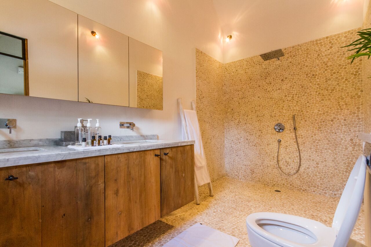 Villa Nehal - Bathroom