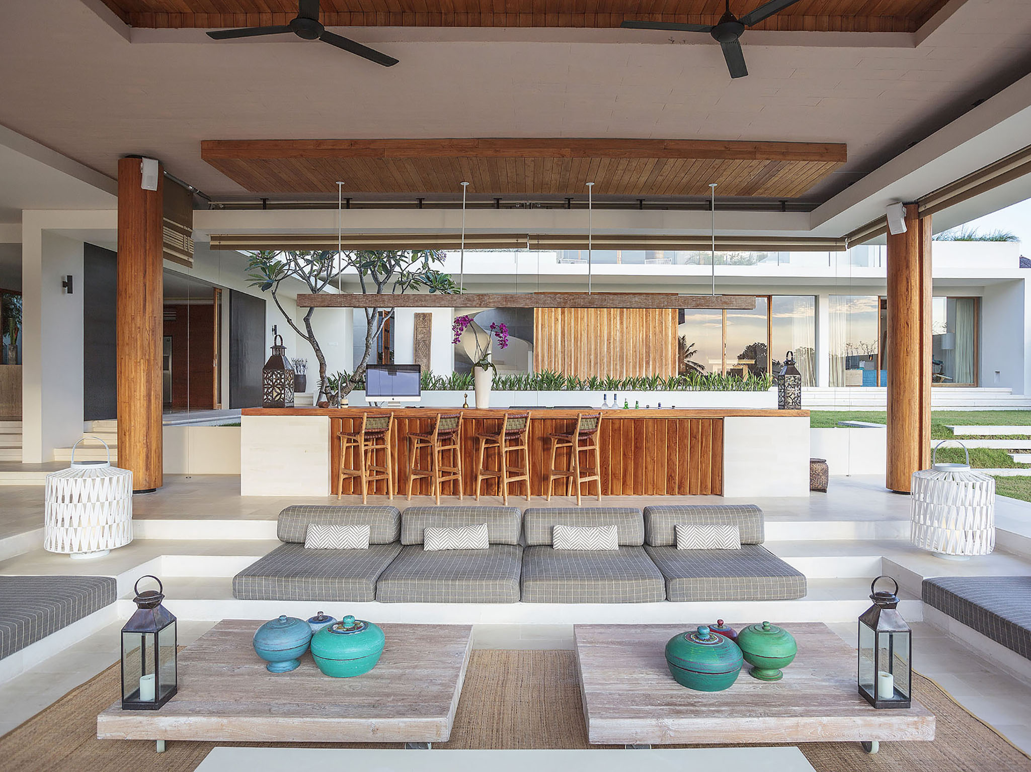 The Iman Villa - Canggu Bali - Open air lounge