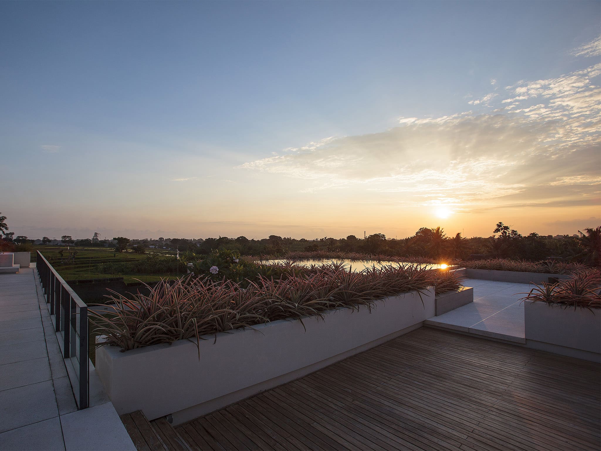 The Iman Villa - Canggu Bali - Rooftop sunsets