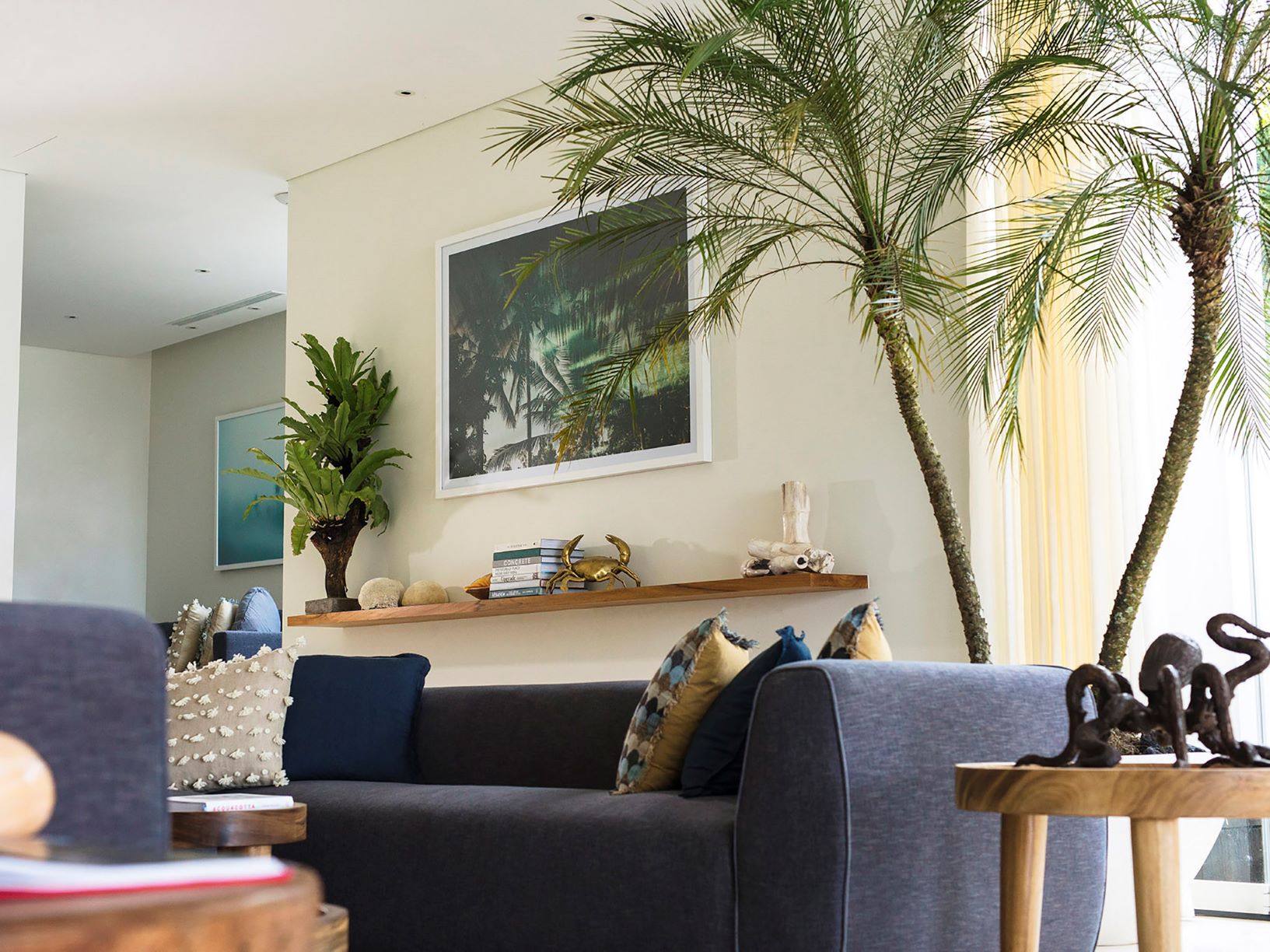 Noku Beach House - Living room details